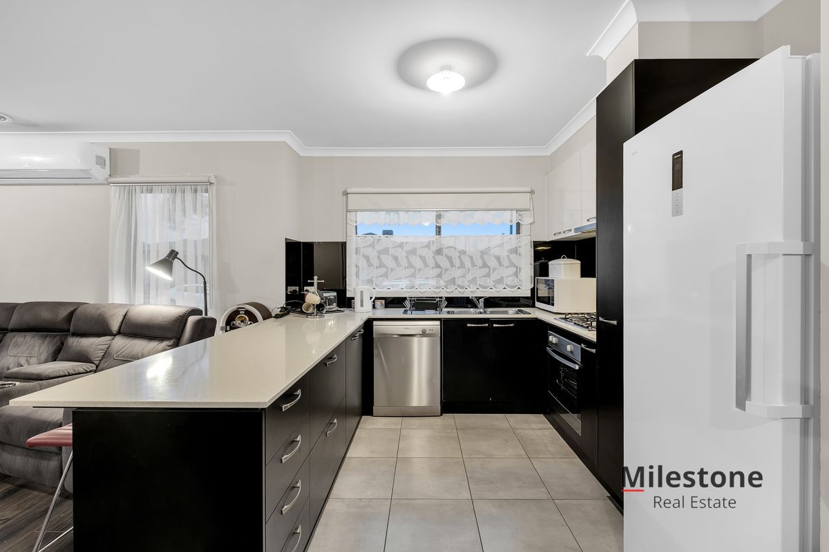 11 Banjo Circuit, Lynbrook