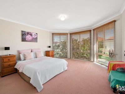 9 Astrolabe Lane, Falcon