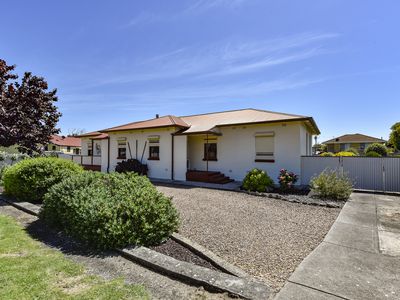 9-11 Daphne Street, Millicent