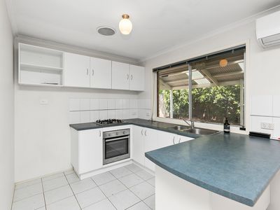 4 Shadi Court, Cranbourne West