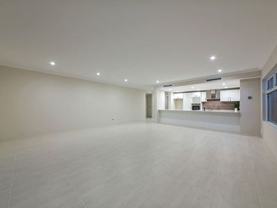 15 Seaside Avenue, Yanchep