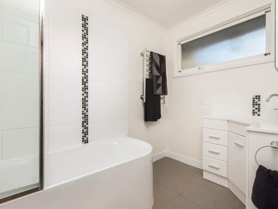 1 Ryong Street, Grovedale