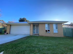 891 Bateman Place, North Albury