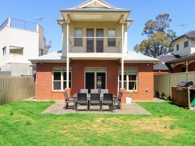 42 The Esplanade, Maribyrnong