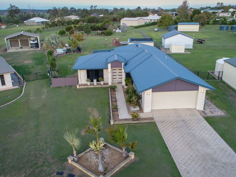 8 Keely View, Placid Hills