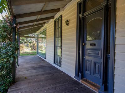 1085 Tabletop Road, Tolmie