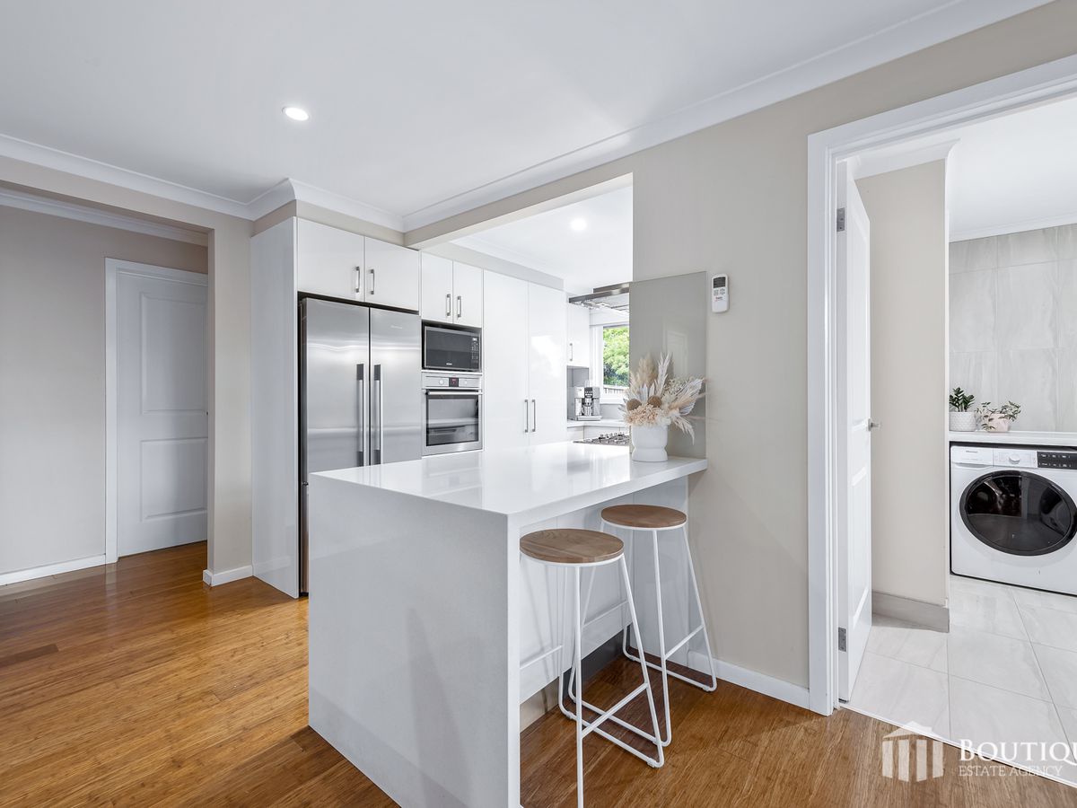 82 Somerset Drive, Dandenong North