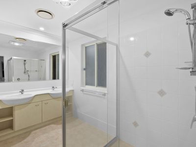 35 Underwood Street, Wakerley