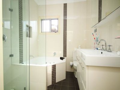 18 Parkland Avenue, Punchbowl