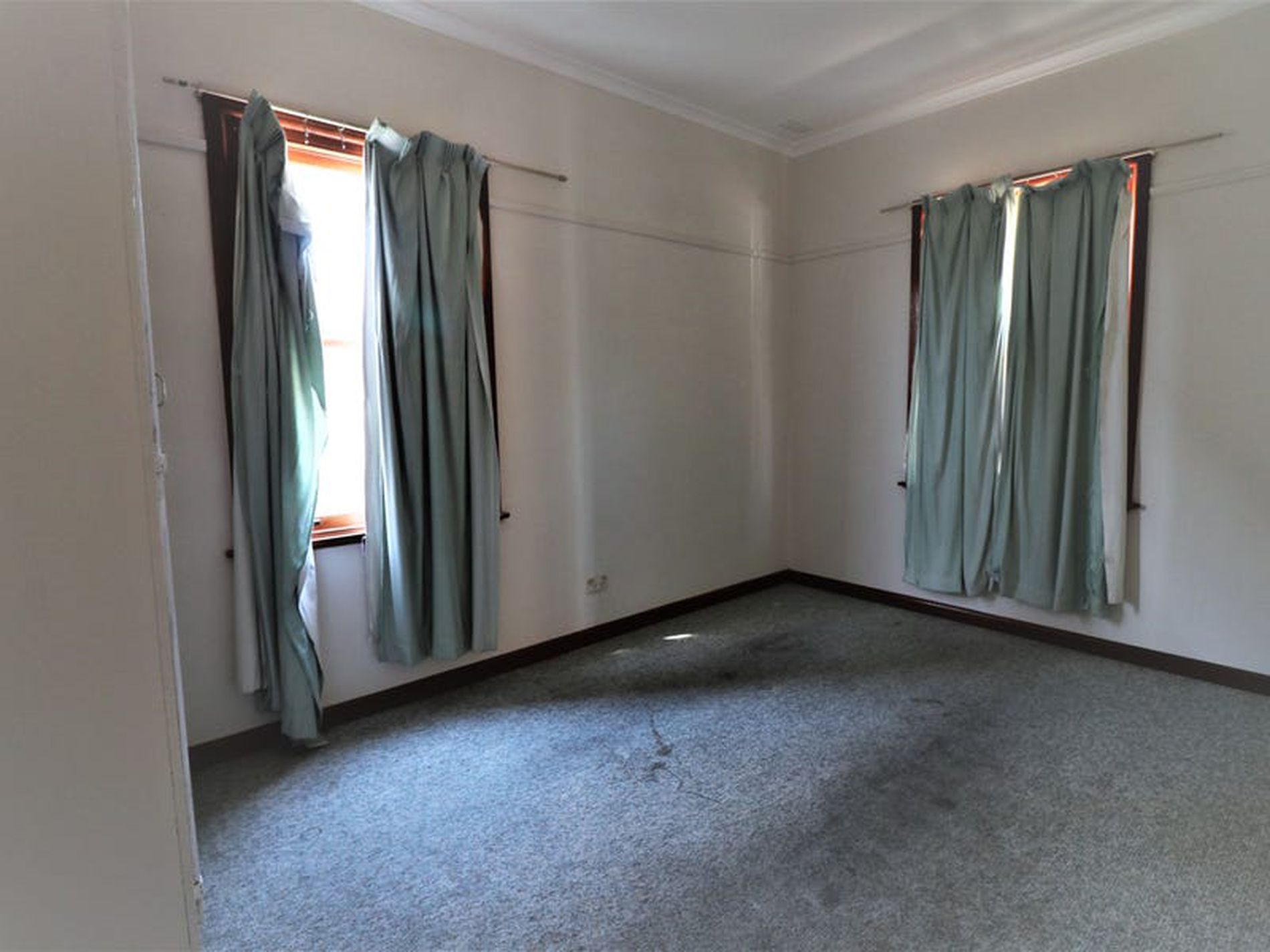 57 Chisholm Cres, Seymour