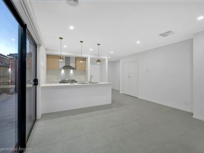 26 Lancashire Dr, Werribee