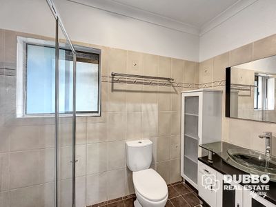 427 Wheelers Lane, Dubbo
