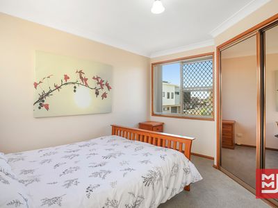 7 / 47-49 Pur Pur Avenue, Lake Illawarra