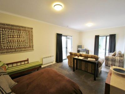 16 Bankers Rise, Mountain Bay