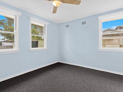 7 Anthony Street, Lake Illawarra