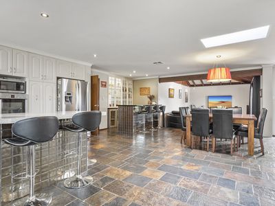 16 Nicholls Crescent, Bull Creek