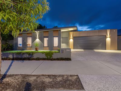 39 Victory Parade, Yanchep