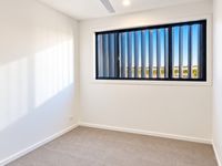 55 Grant Avenue, Hope Island