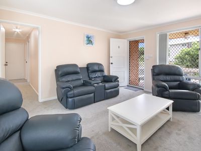 Unit 1 19 / 21 Collins Crescent, Narooma