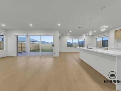 139 Yeungroon Boulevard, Clyde North