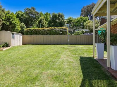 17 Glendale Ave, West Albury