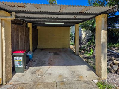 12 Pryde Street, Cooktown