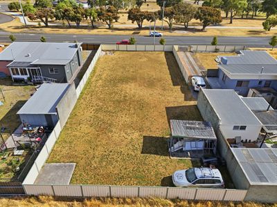 71 Main Road, George Town