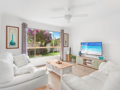 2 / 10 Greenview Close, Forster