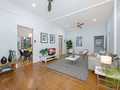 104 Stagpole Street, West End