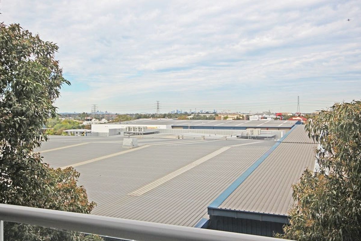 C107 / 81-86 Courallie Avenue, Homebush West