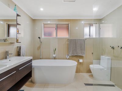 7 Dawn Close, Lurnea