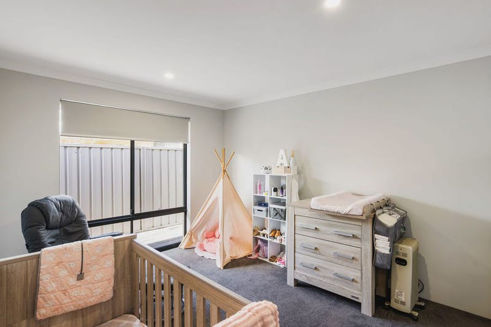 12 Pennant Boulevard , Geographe