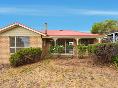 19 Wattle Road, Dodges Ferry