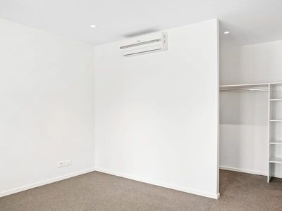 6 / 8 Bath Street, Labrador