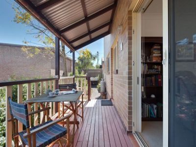 8 / 48 Church Street, Milton