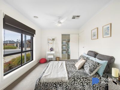 27 Elvey Drive, Kangaroo Flat