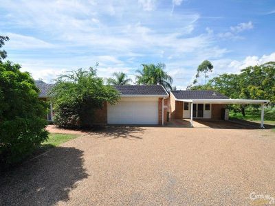 8 Pine Knoll Drive, Dubbo