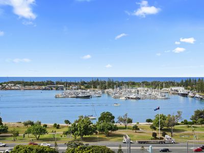 1404 / 1 Como Crescent, Southport