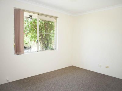 18 Jilakin Loop, Canning Vale