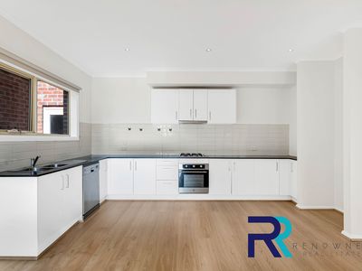 3 / 35 Tullidge Street, Melton