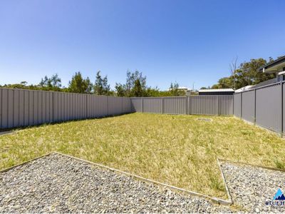 2 / 46 Shores Crescent, Diamond Beach