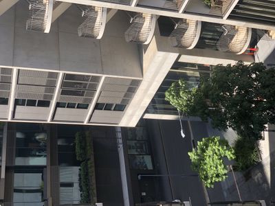 607.1 / 3 Park Lane, Chippendale