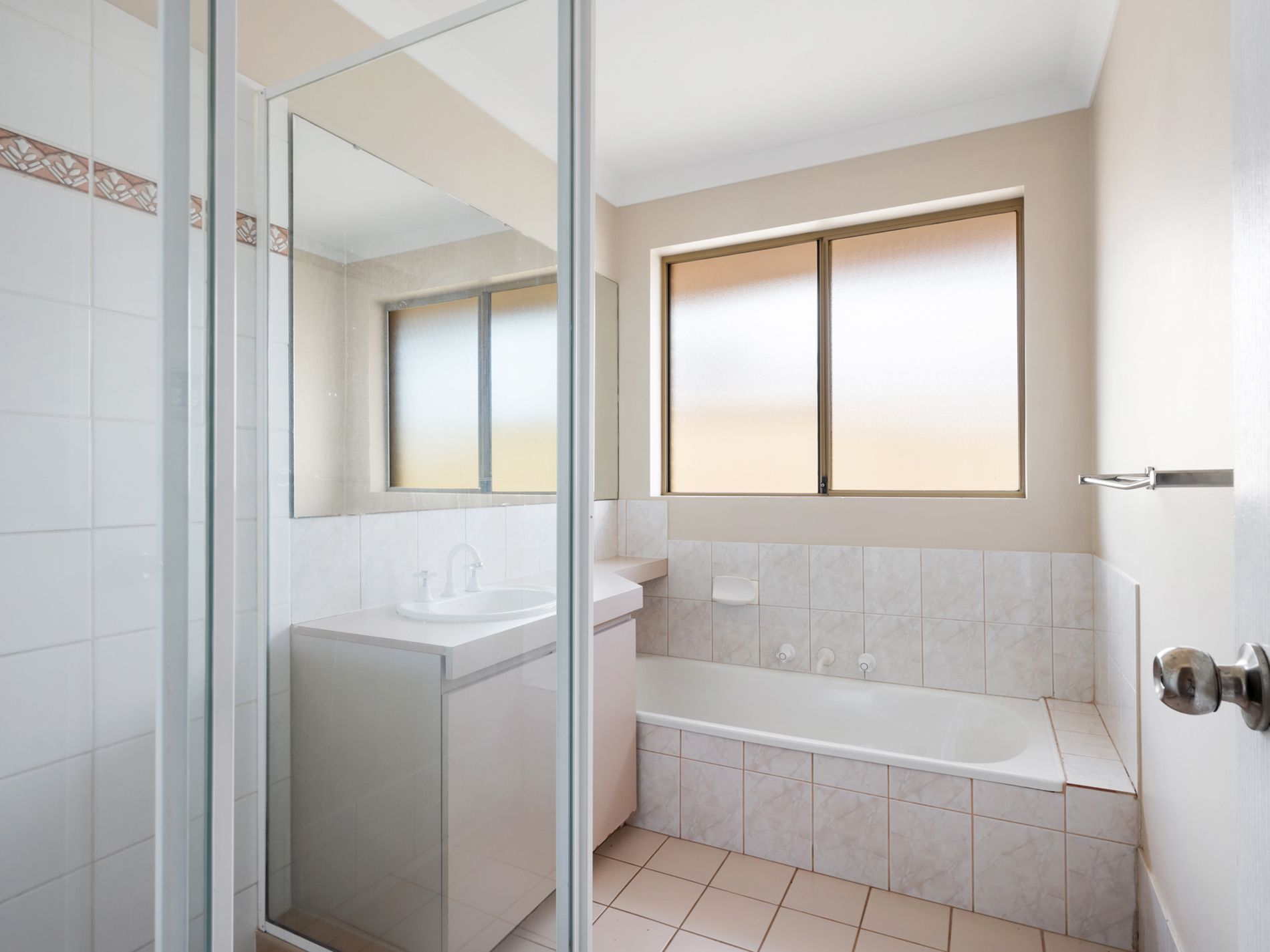 14B Salisbury Road, South Kalgoorlie