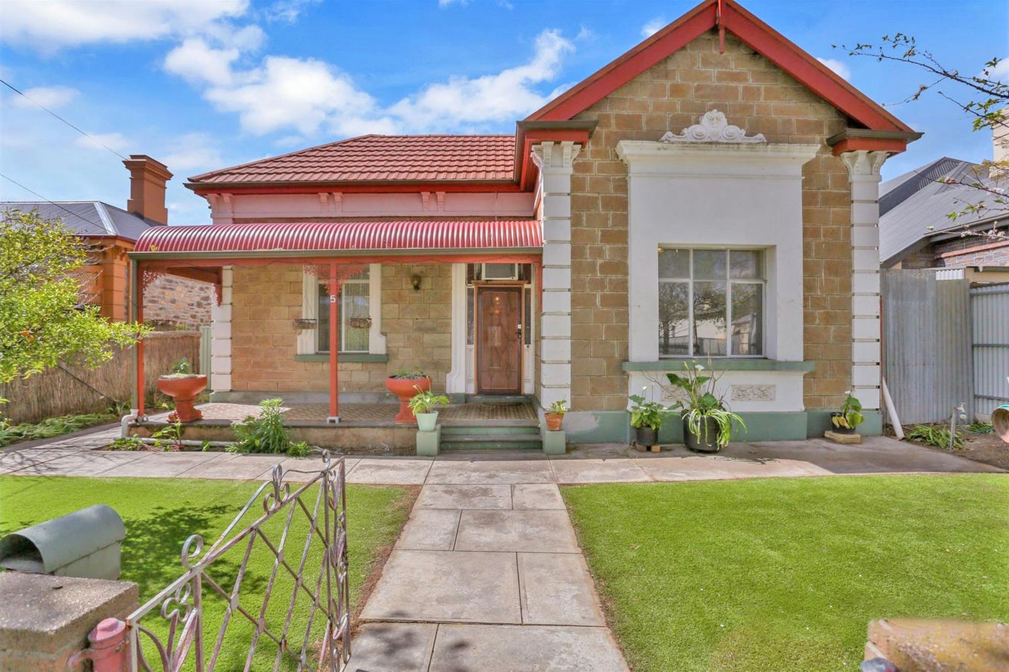 5 Harrow Road, St Peters