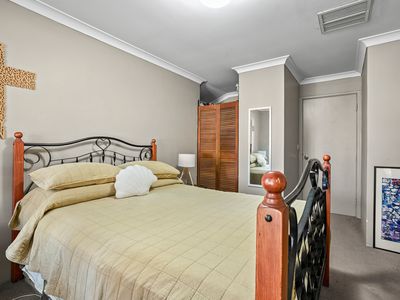 6 Ocean Place, Waikiki