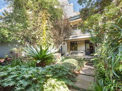 110  Glenmore Road, Paddington