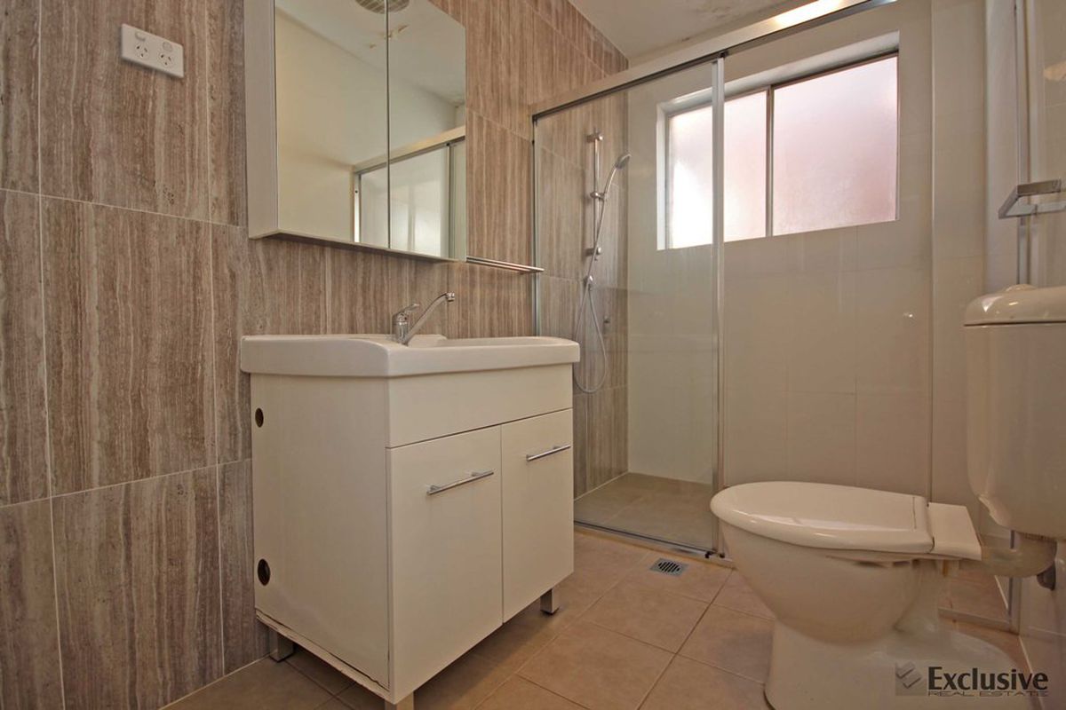 1 / 7 Rochester Street, Homebush