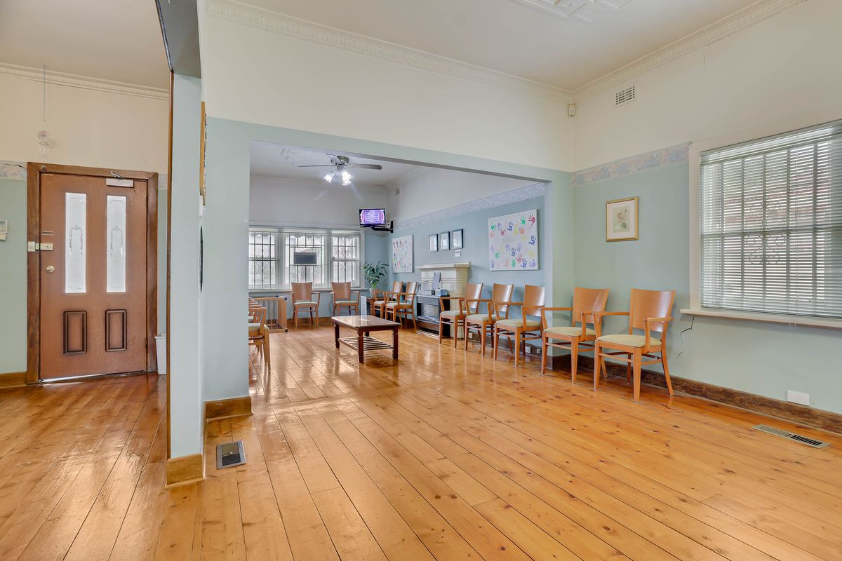 304 Williamstown Road, Yarraville