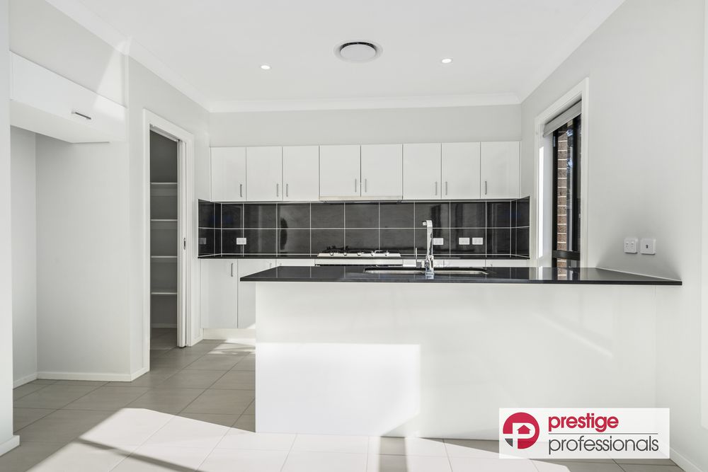 2 Komiatum Street, Holsworthy