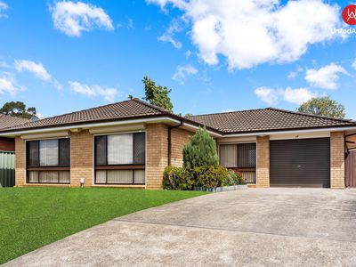 14 Oliveri Crescent, Green Valley